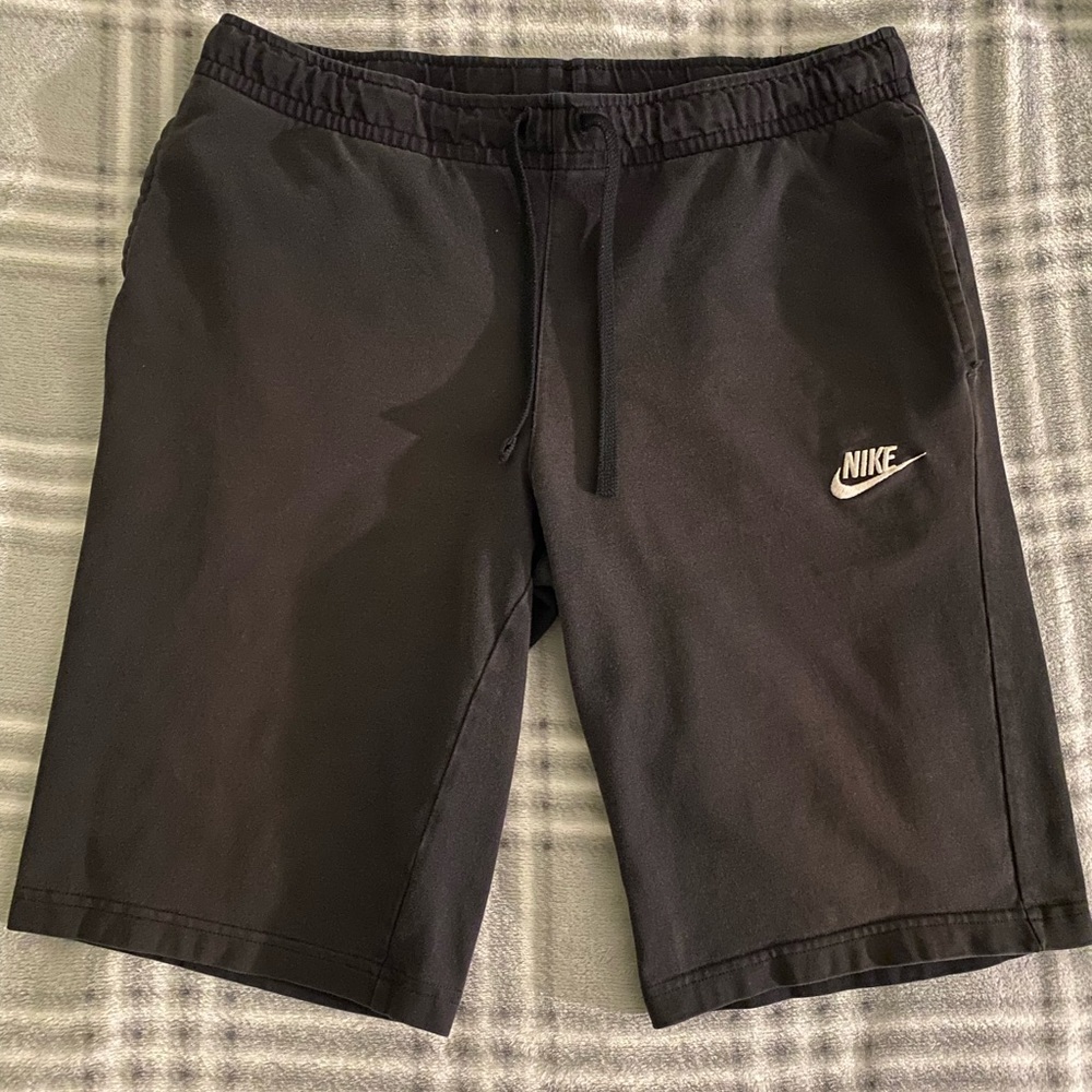 Nike Black Shorts Size Medium